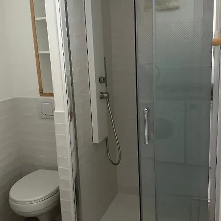 Studio Vue Port Piscine Parking אגדה